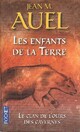 Achetez le livre d'occasion Les enfants de la terre Tome I : Le clan de l'ours des cavernes de Jean Marie Auel sur Livrenpoche.com 