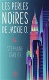  Achetez le livre d'occasion Les perles noires de Jackie O sur Livrenpoche.com 