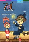  Achetez le livre d'occasion Zoé-la-trouille : La sorcière est dans l'école sur Livrenpoche.com 