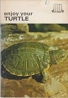  Achetez le livre d'occasion Enjoy your turtle sur Livrenpoche.com 