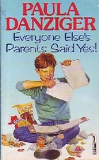  Achetez le livre d'occasion Everyone else's parents said yes ! sur Livrenpoche.com 