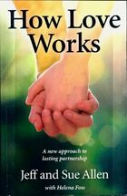  Achetez le livre d'occasion How love works sur Livrenpoche.com 