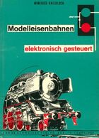  Achetez le livre d'occasion Modelleisenbahnen elektronisch gesteuert sur Livrenpoche.com 