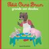  Achetez le livre d'occasion Petit ours brun gronde son doudou sur Livrenpoche.com 