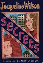  Achetez le livre d'occasion Secrets sur Livrenpoche.com 